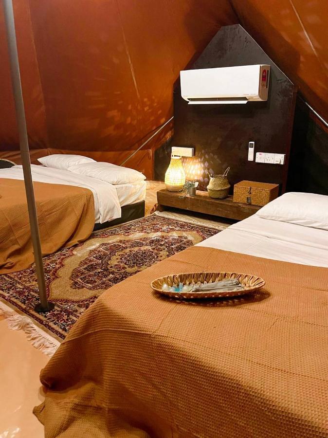 Luxury tent Tingkat Valley