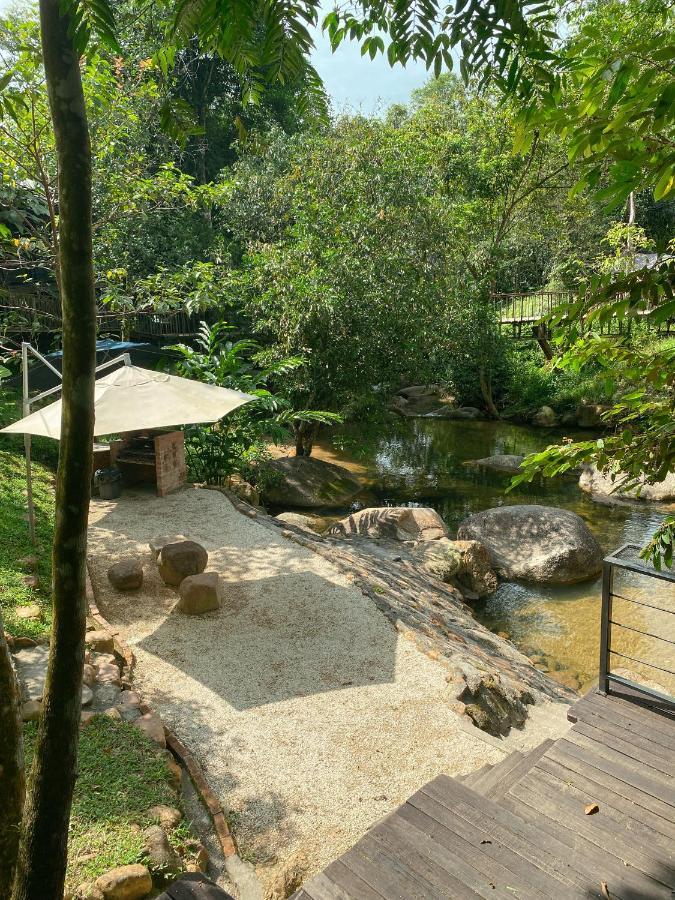 Tingkat Valley 4*
