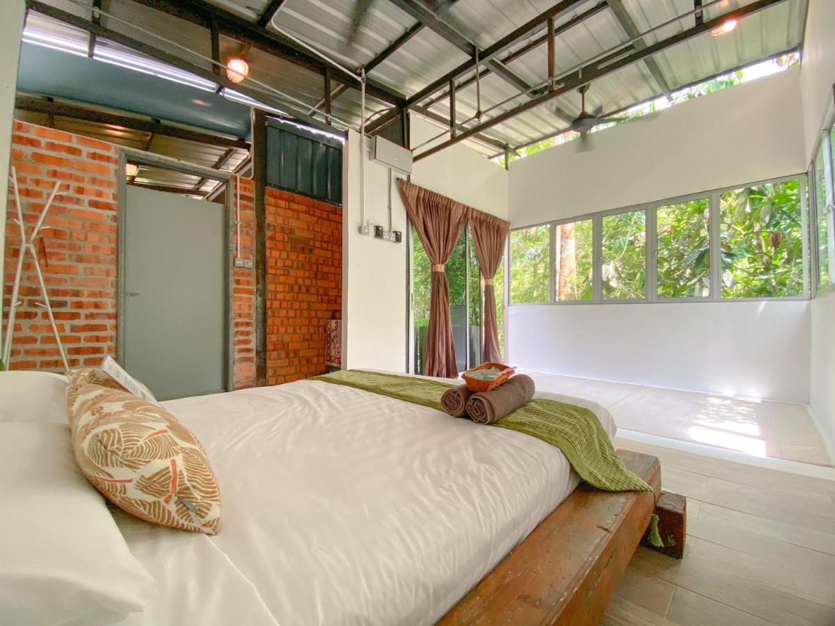 Tingkat Valley 4*