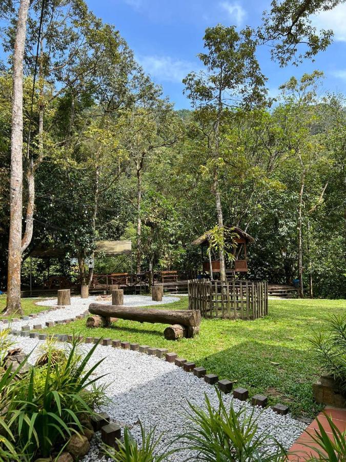 Khemah mewah Tingkat Valley 4*